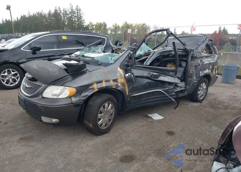 2004 Chrysler Town & Country Touring z USA, uszkodzony, nr VIN 2C4GP54L04R534395